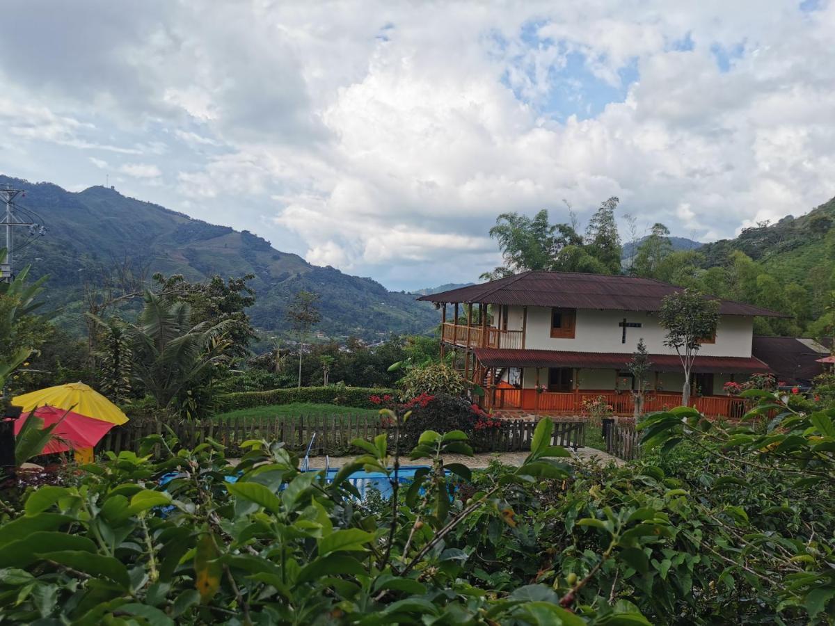Finca Tradicional El Otono Pijao Kültér fotó
